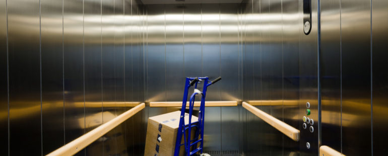 Déménagement en ascenseur : quelles conditions à respecter ?